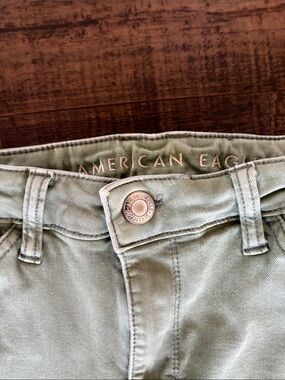 American Eagle - Skinny Khaki Jeans Size 10 Long
